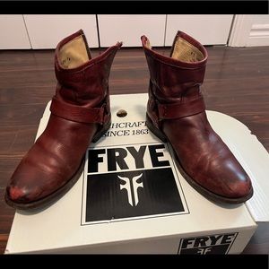 FRYE Phillip Harness Booties Size 9